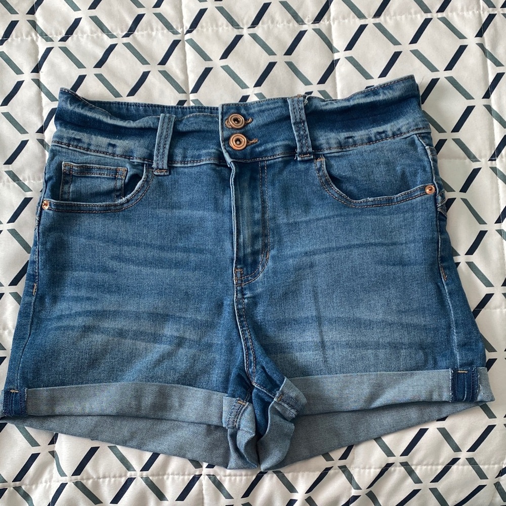 Celebrity Pink Blue Jean Shorts